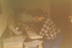 Můj spolubydlicí a přitel prof,Dr,Pavel Martásek se společném pokoji při učení,1976