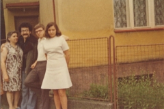S Annou Mártaskovou,(dnes již)Prof.Dr.Pavlem Mártaskem a jedo sestrou J.Mártaskovou v Uherském Brodě-1974
